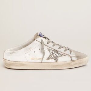 Super-Star Sabot with a platinum glitter star and suede tongue
